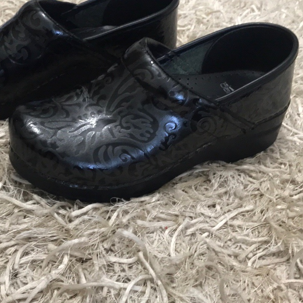 Dansko Clogs Size 38🖤🖤🖤🖤